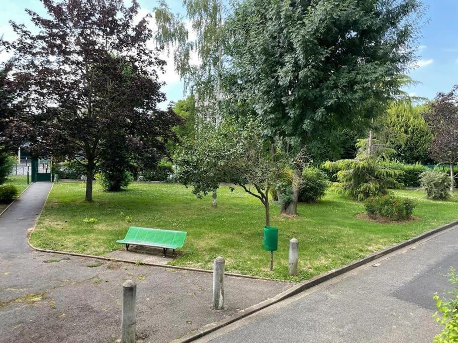 Appartement Proche Metro Villejuif La Exteriér fotografie